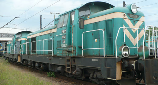 lokomotywa przed naprawą